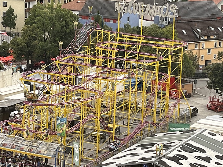 Wilde Maus auf dem Herbstfest Rosenheim 2022 (©Foto: Martin Schmitz)